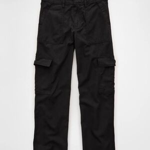 AE Low-Rise Baggy Straight Cargo Pant